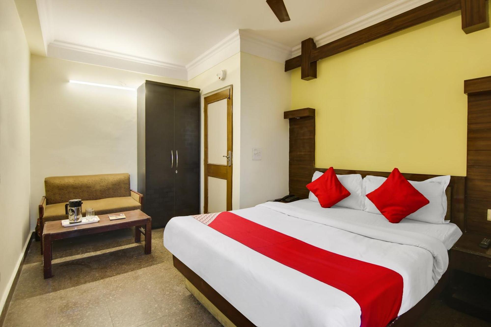 Hotel O Sunshine Palace Delhi (National Capital Territory of India) Exterior foto